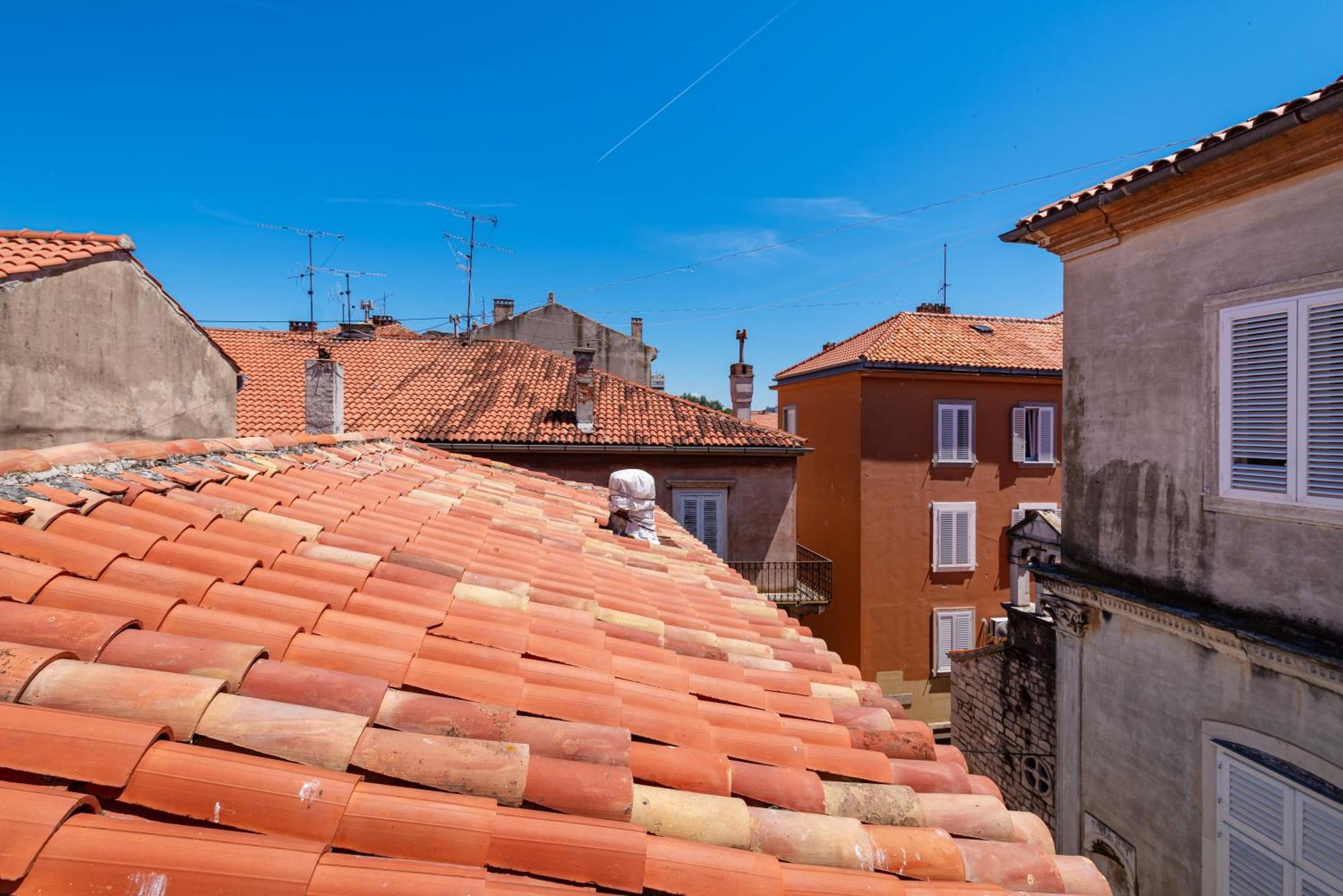Timeless Antique Old Town With Terrace Apartment ซาดาร์ ภายนอก รูปภาพ